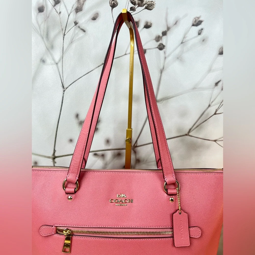 Coach Gallery Tote Shoulder Bag In Pink Taffy with Gold Accents - Picture 3 of 14